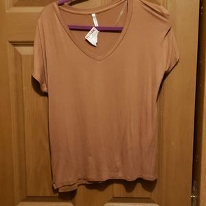 Super Cute rayon T sz L